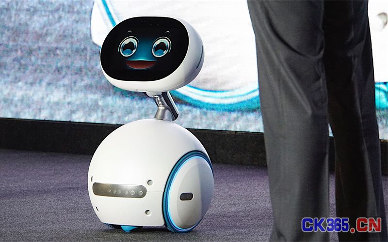 华硕发布智能机器人zenbo 主攻智能家居入口