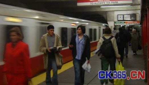 The Boston Subway (Photo: DanTD)